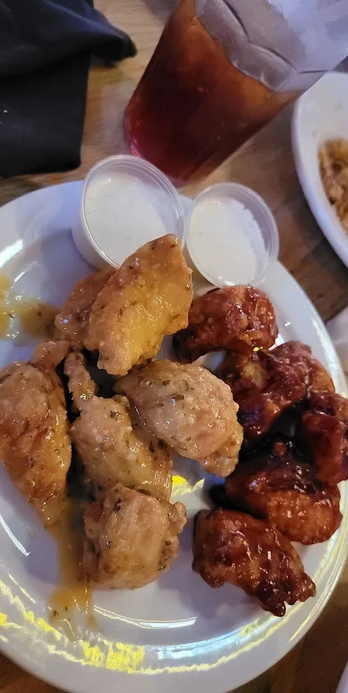 Parmesean Garlic & BBQ Boneless Wings